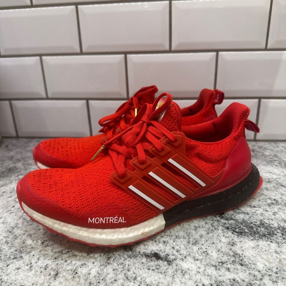 Adidas Boost RED Montréal Size 7.5 Men's‎